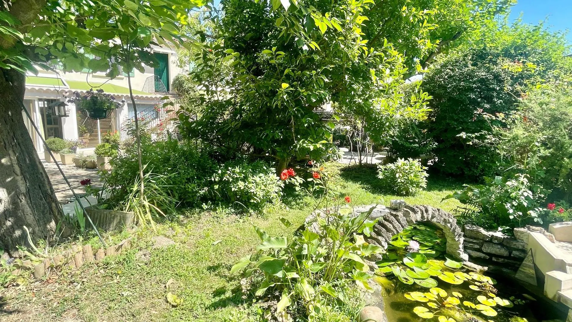 LUBERON EN PROVENCE GITE 3 CHAMBRES avec PISCINE PRIVEE Cheval-Blanc Appartement