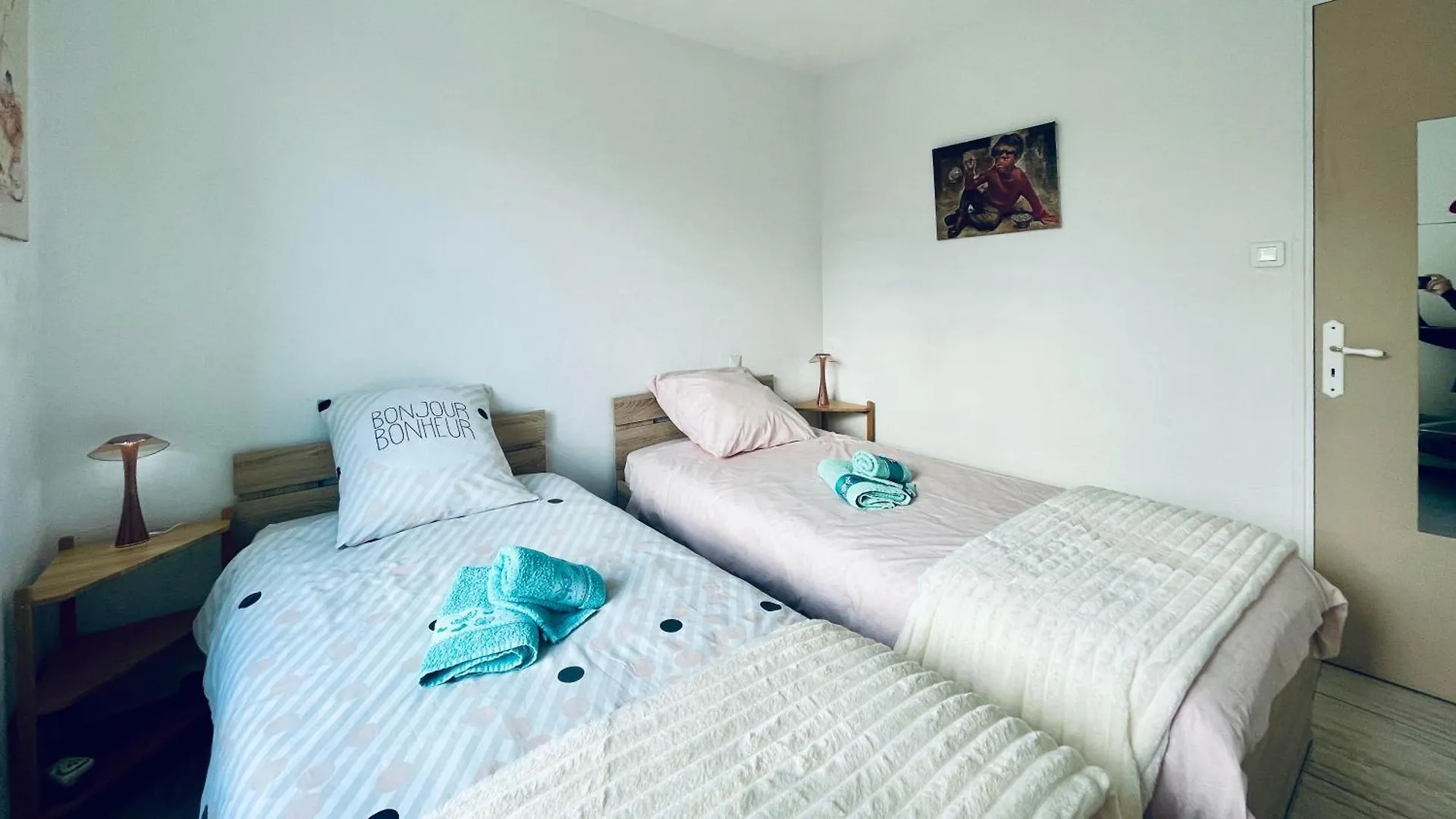 Appartement LUBERON EN PROVENCE GITE 3 CHAMBRES avec PISCINE PRIVEE Cheval-Blanc